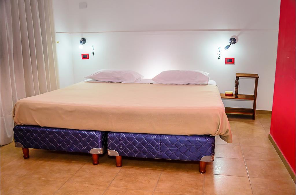Antonieta Hostel ซานราฟาเอล ภายนอก รูปภาพ